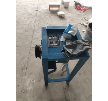 V型自動(dòng)彎腳機(jī)